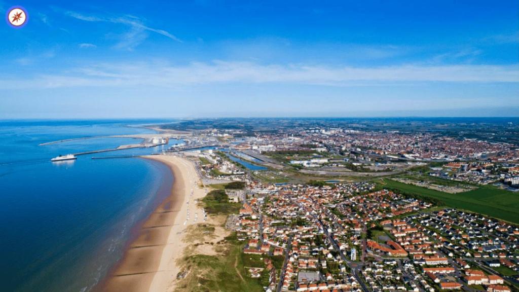 Appartamento Le Logis De La Marina Calais Esterno foto